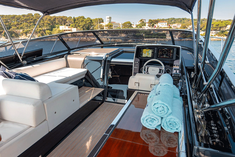 Riva 56 Rivale
